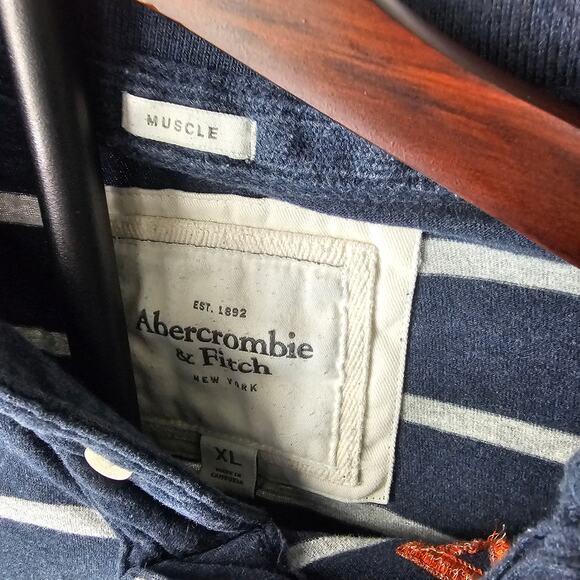 Abercrombie & Fitch Polo Shirt Mens XL Navy Gray Stripe Muscle Fit Y2K ANF Logo - Picture 2 of 3